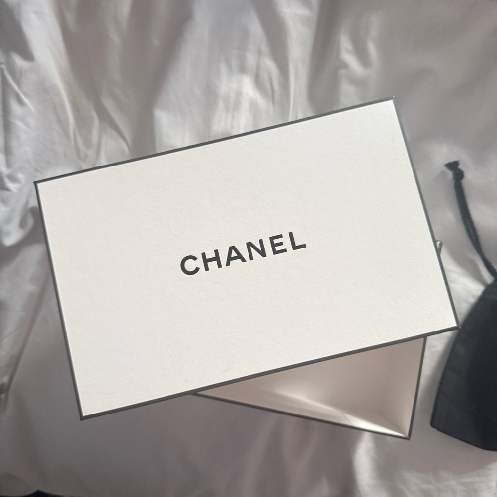 CHANEL White Gift Box with Black Trim